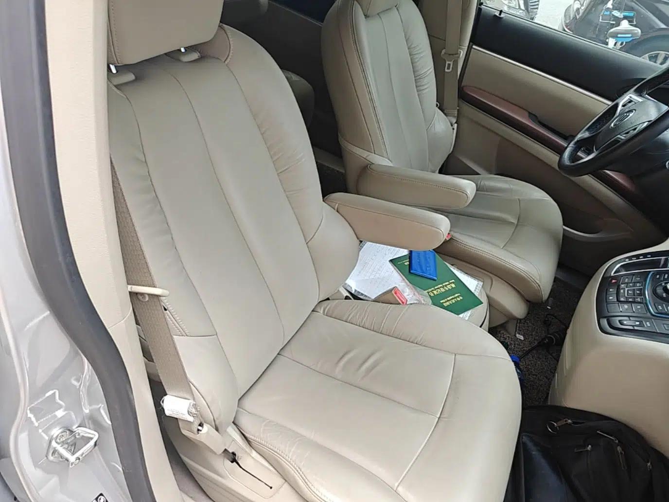 Buick GL8 2014 3.0L GT Luxury Business Haoya Edition — миниатюра 19