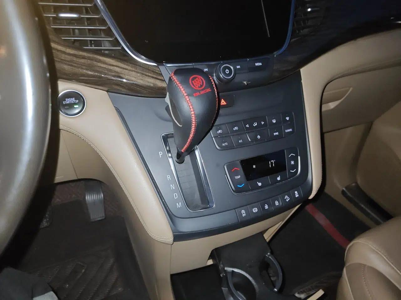 Buick GL8 2017 ES 28T Premium Version China V Standard — миниатюра 14