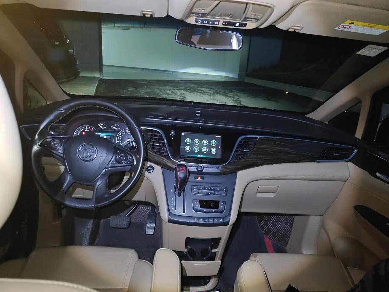 Buick GL8 2017 ES 28T Premium Version China V Standard — миниатюра 9