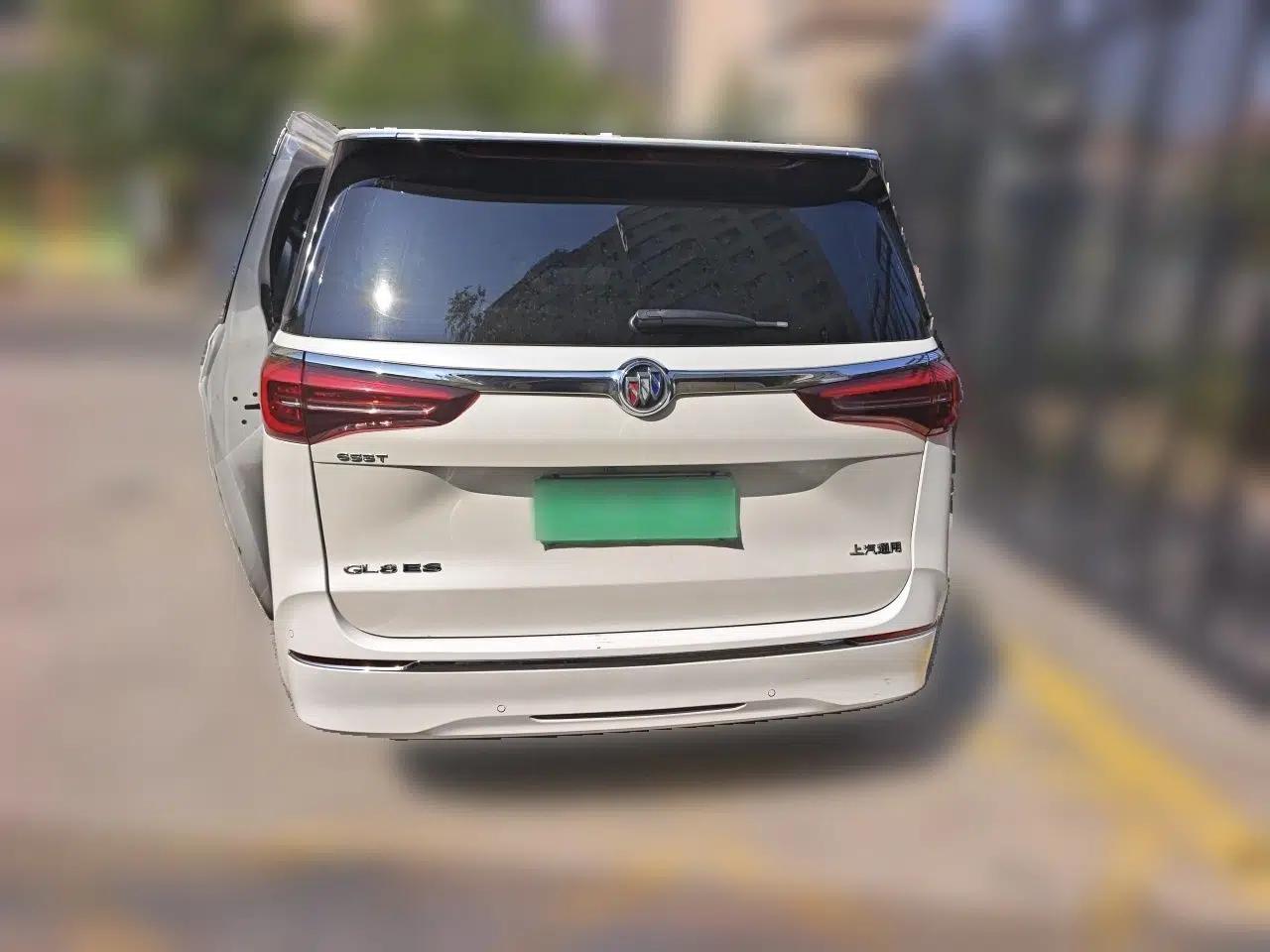 Buick GL8 2020 ES Land Cruiser 653T Comfort Edition — миниатюра 5
