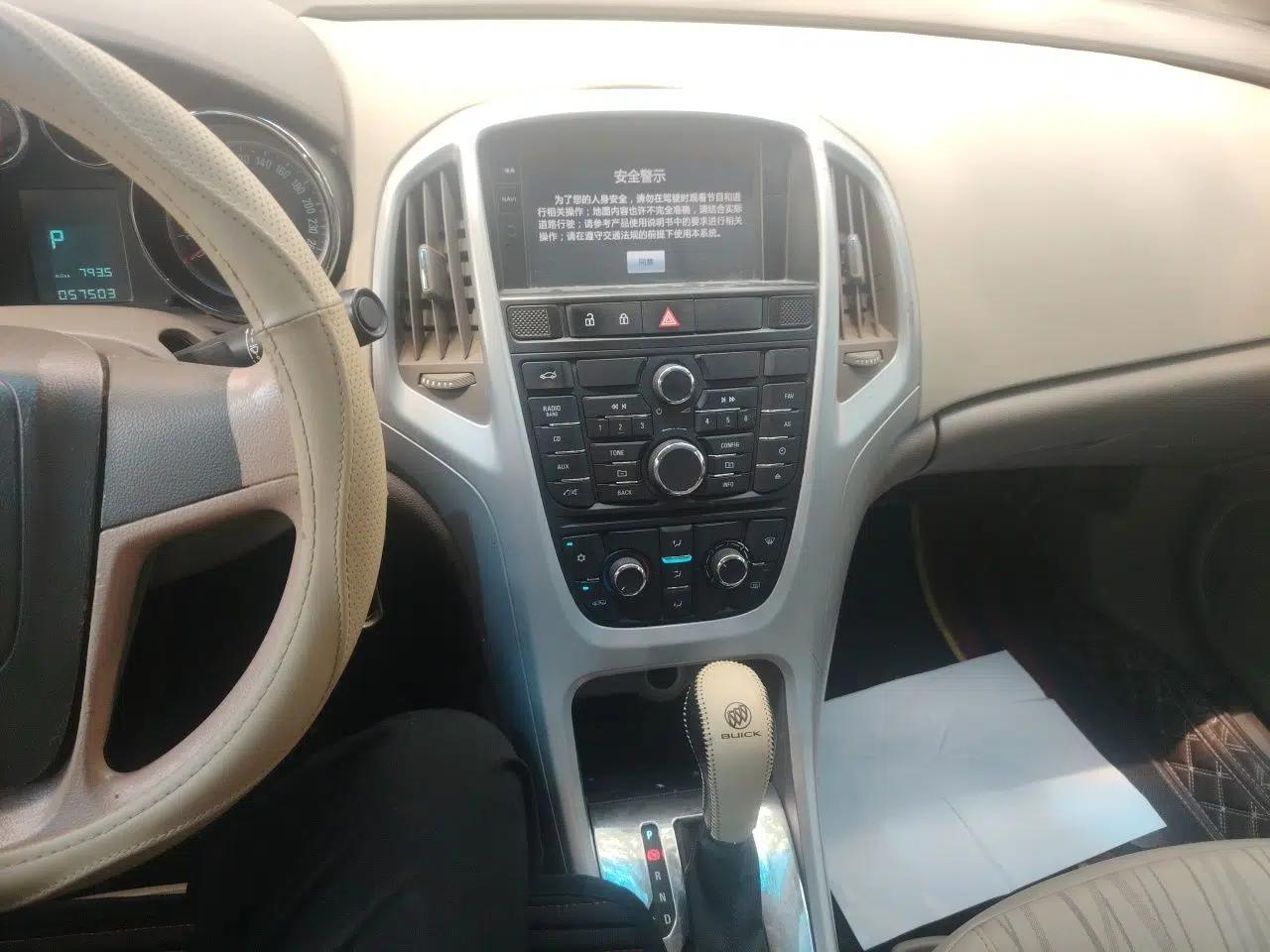 Buick GT 2013 GT 1.6L Automatic Comfort Edition — миниатюра 13