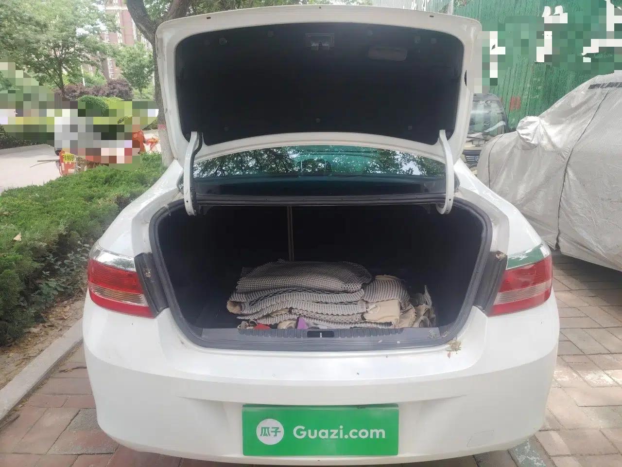 Buick GT 2013 GT 1.6L Automatic Comfort Edition — миниатюра 19