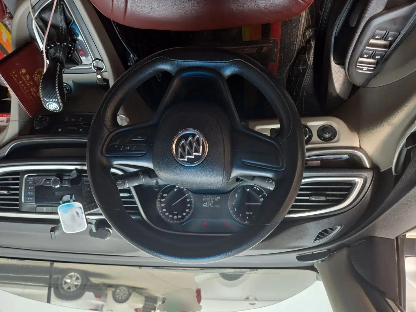 Buick GT 2017 15N Automatic Entry-Level Trim — миниатюра 10