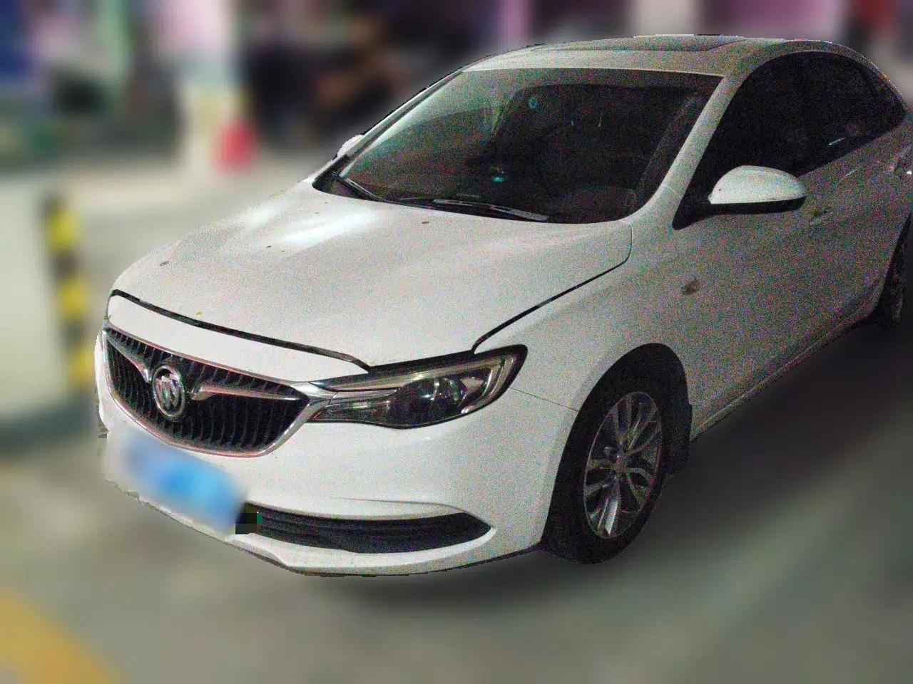 Buick GT 2018 18T Automatic Elite Model — миниатюра 1