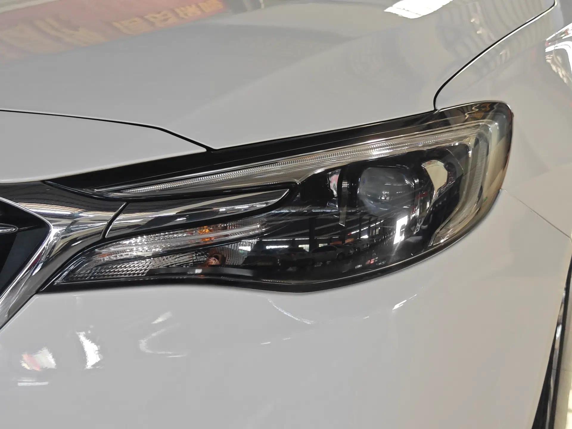 Buick GT 2021 1.3T Automatic Mild Hybrid Elite Version — миниатюра 8