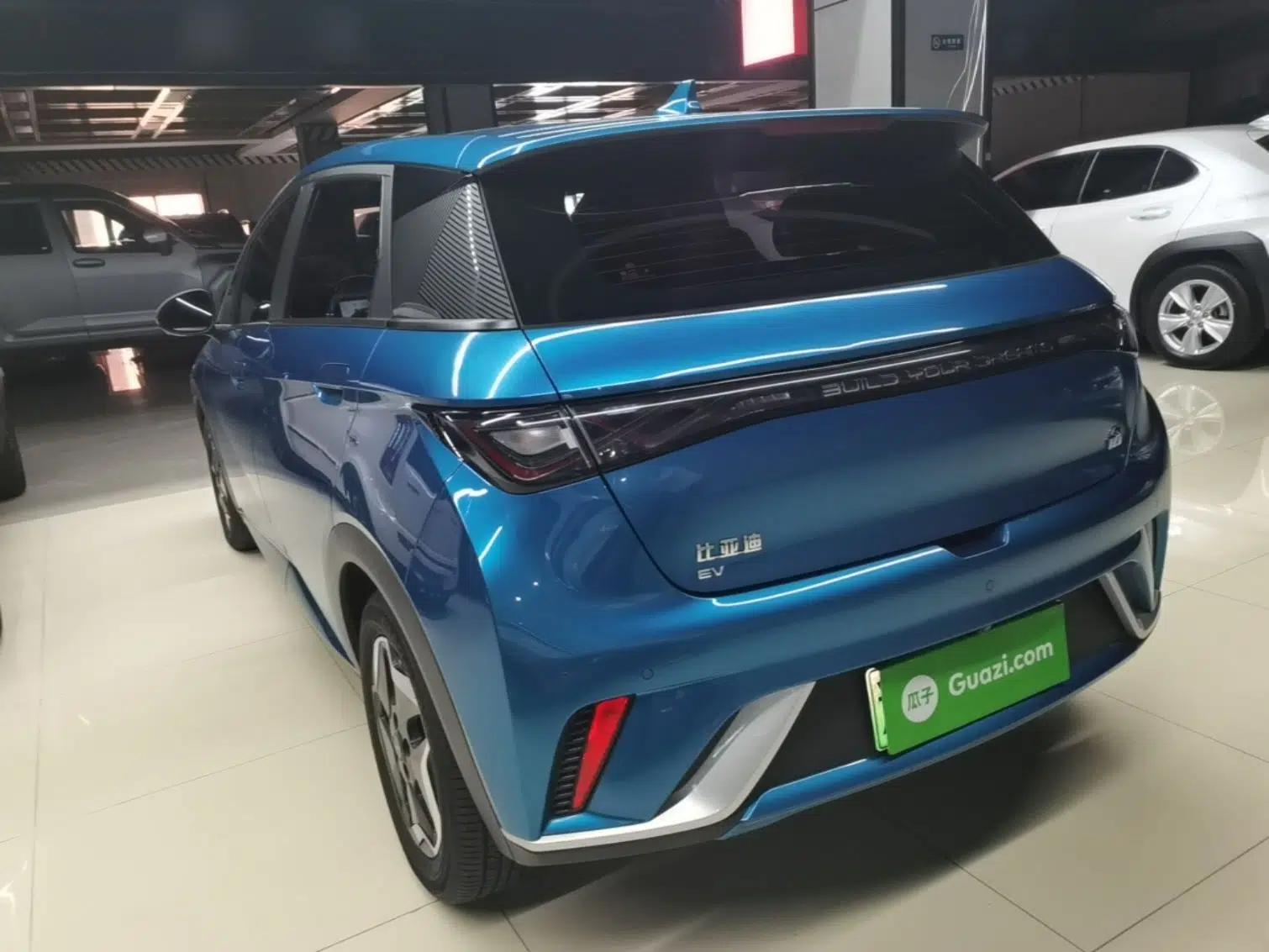 BYD Dolphin 2021 405 km Fashion Edition — миниатюра 4