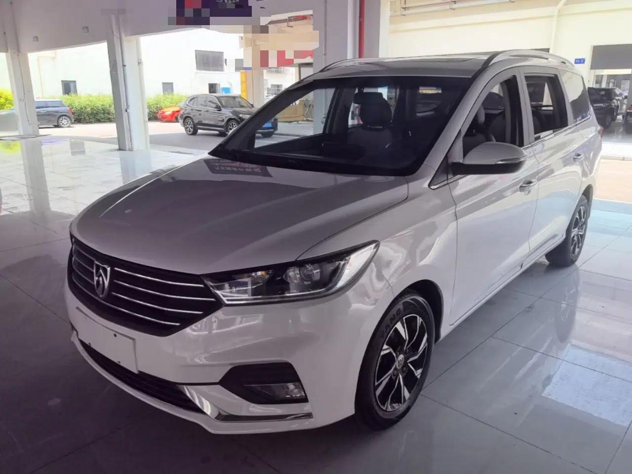 Baojun 360 2018 1.5L Automatic Luxury Version China V — миниатюра 1