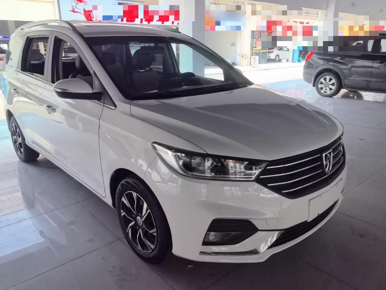 Baojun 360 2018 1.5L Automatic Luxury Version China V — миниатюра 3