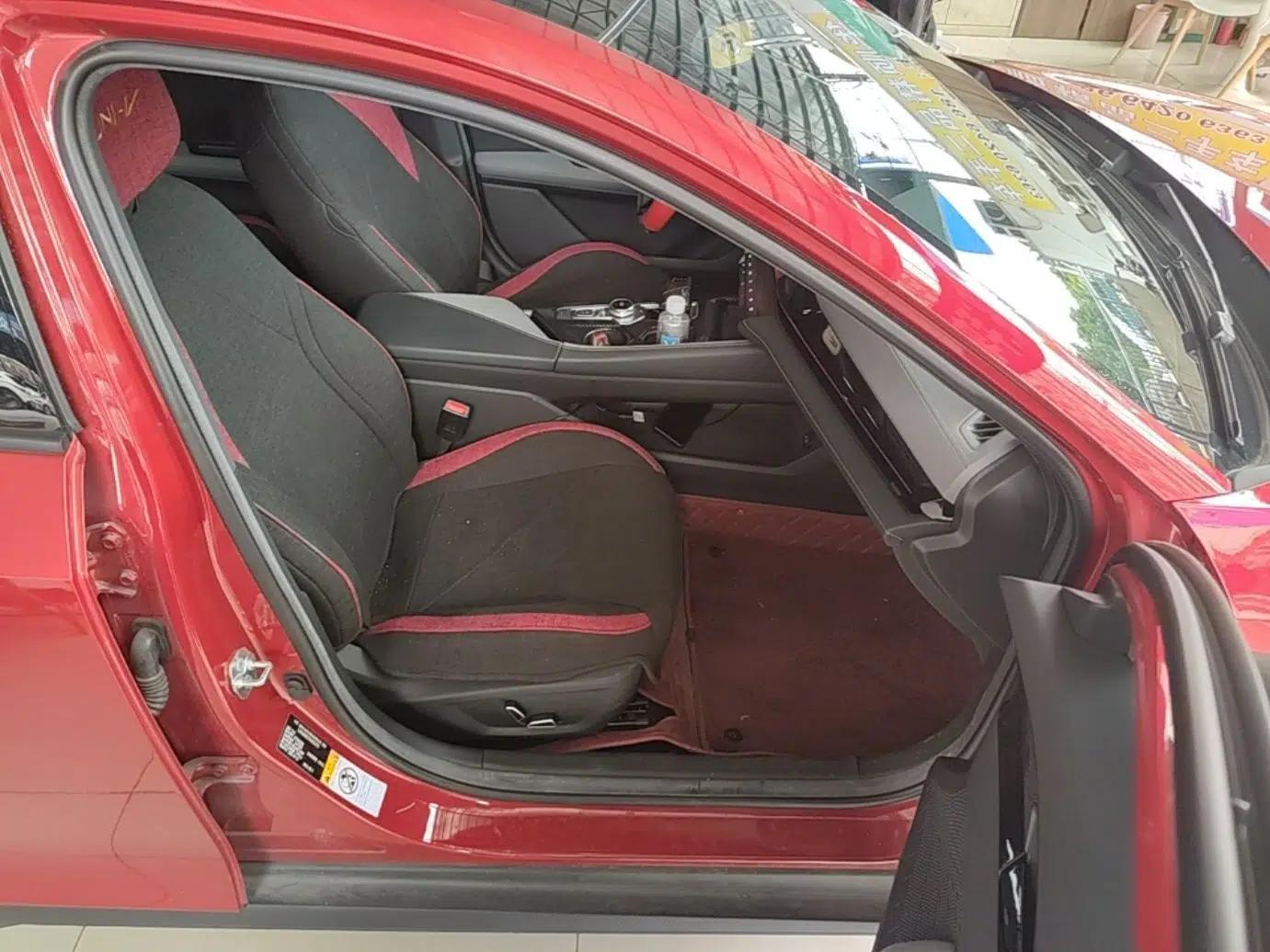 CHANGAN UNI-V 2022 1.5T Prestige Version — миниатюра 19