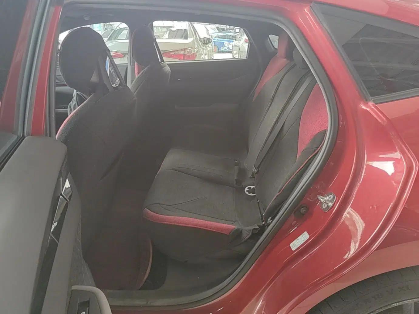 CHANGAN UNI-V 2022 1.5T Prestige Version — миниатюра 20