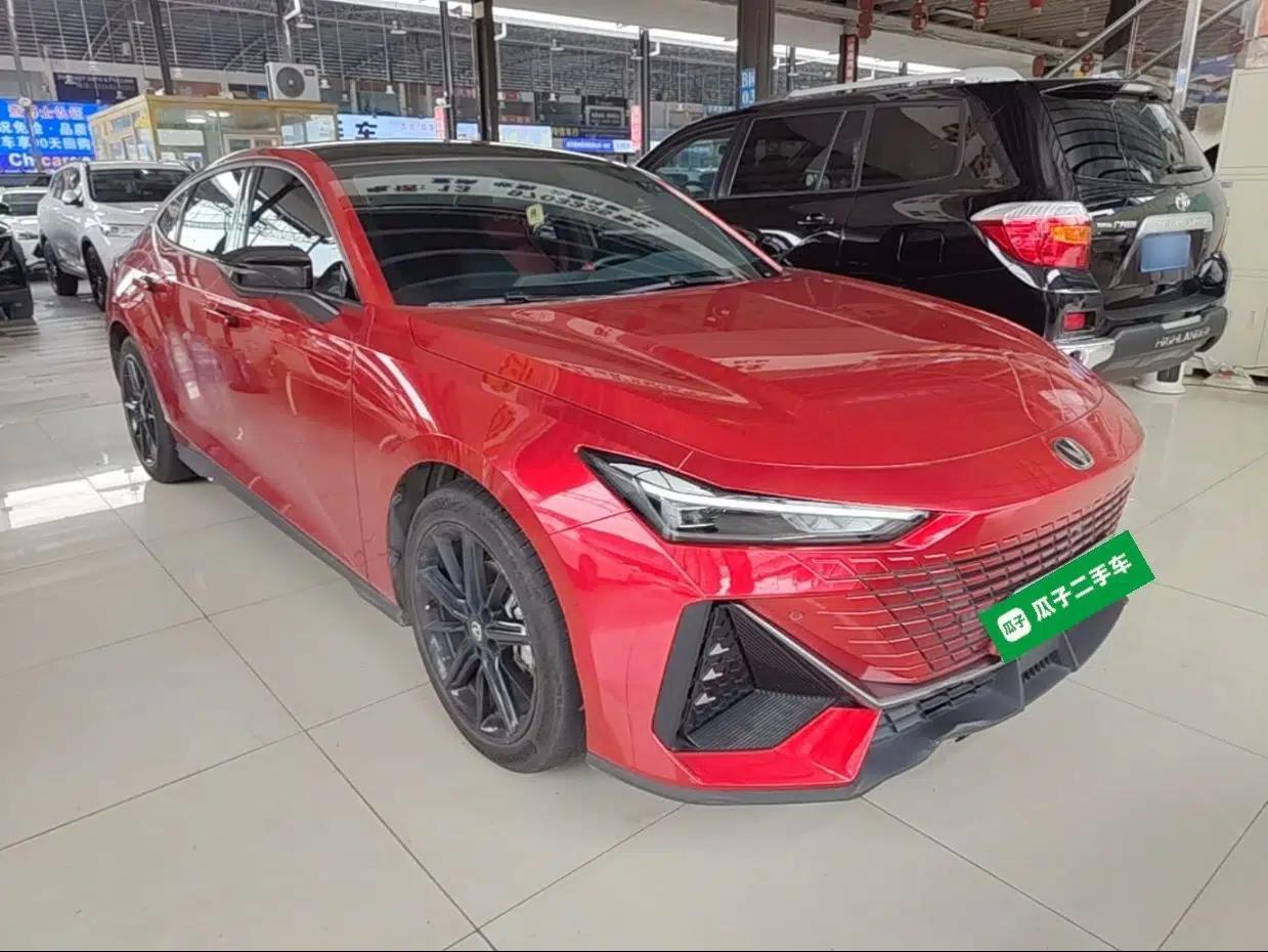 CHANGAN UNI-V 2022 1.5T Prestige Version — миниатюра 3