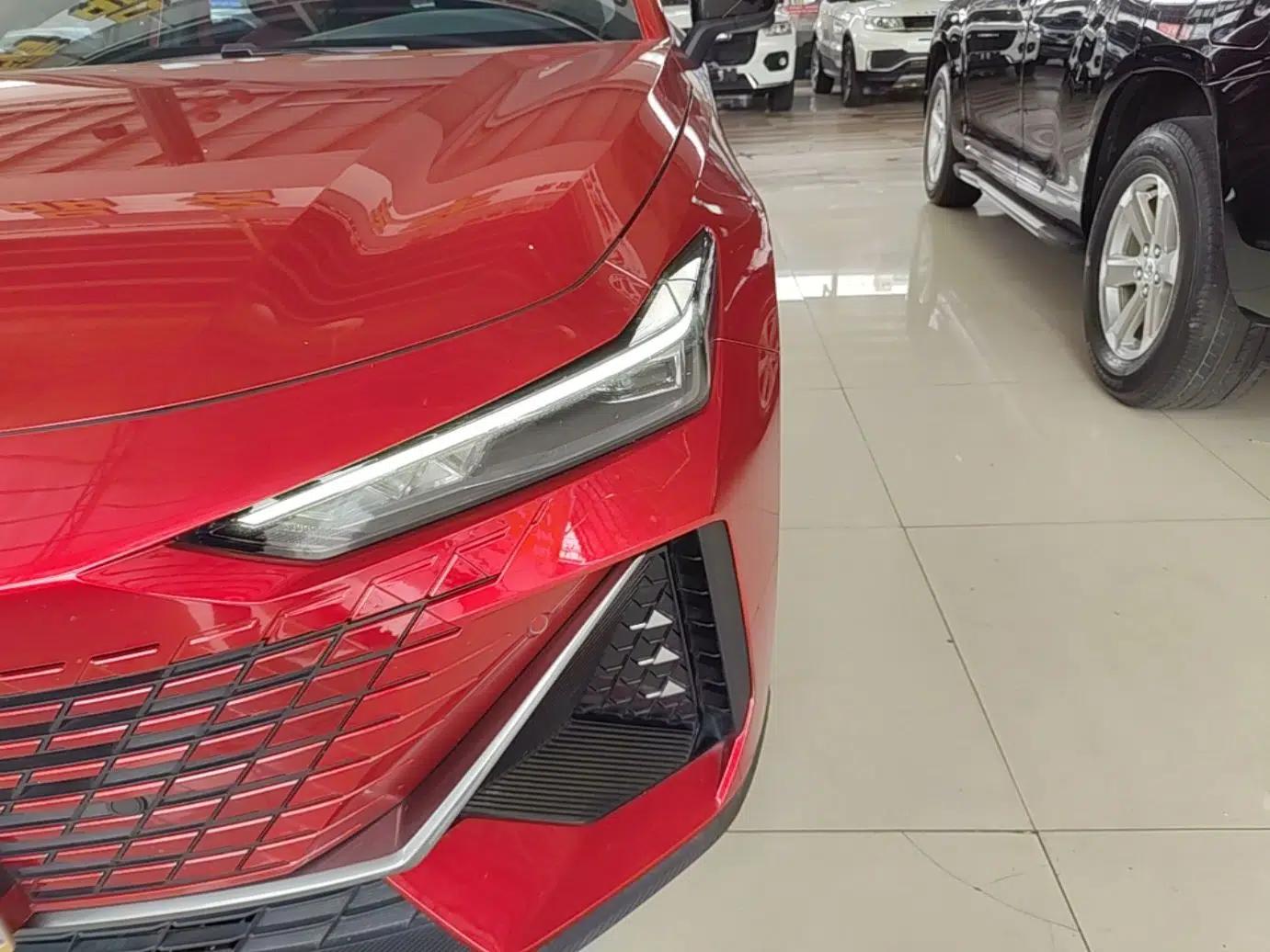 CHANGAN UNI-V 2022 1.5T Prestige Version — миниатюра 8