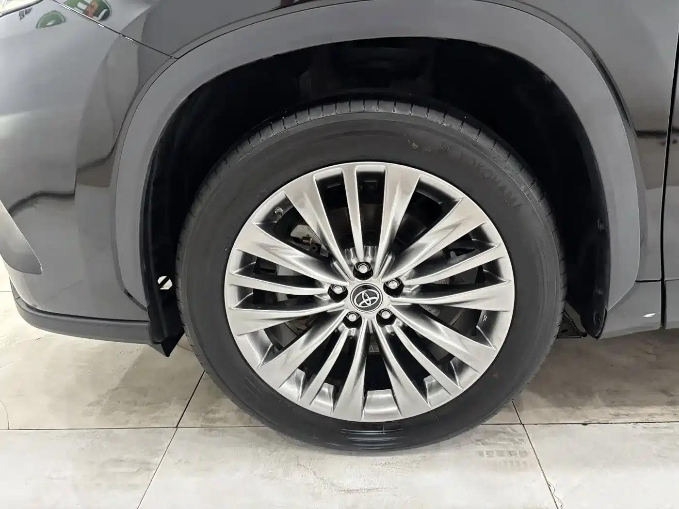 2022 Toyota Highlander 380T AWD Premium 7-seater — миниатюра 33