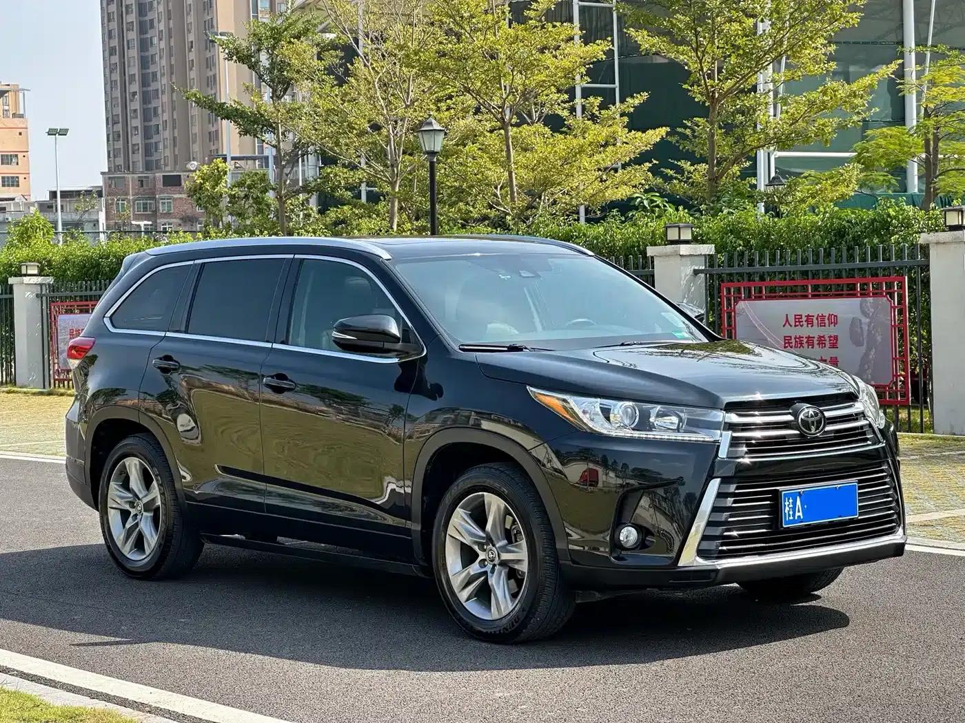 2021 Toyota Highlander 2.0T AWD Premium Edition (7-seater) — миниатюра 3