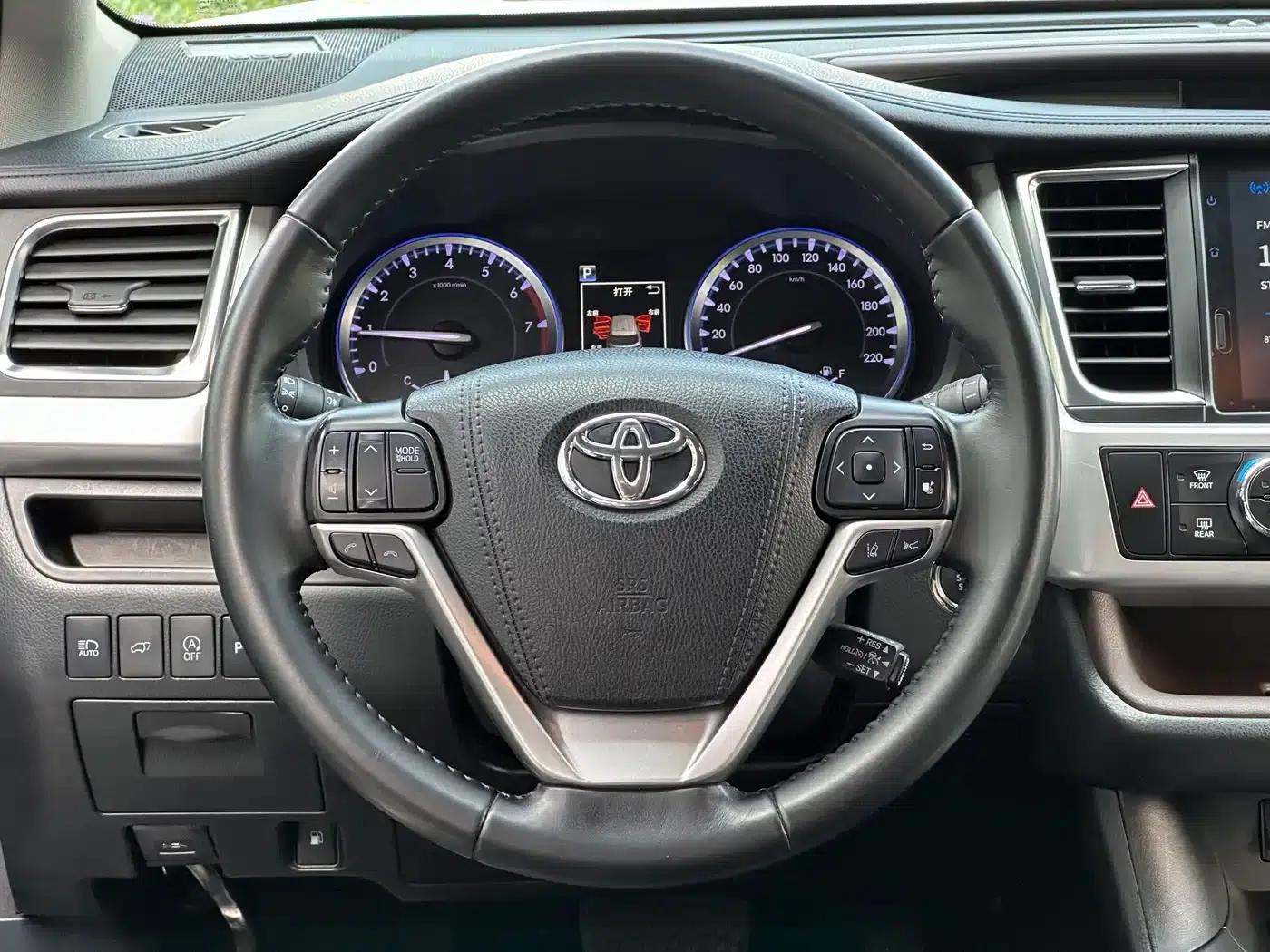 2021 Toyota Highlander 2.0T AWD Premium Edition (7-seater) — миниатюра 4