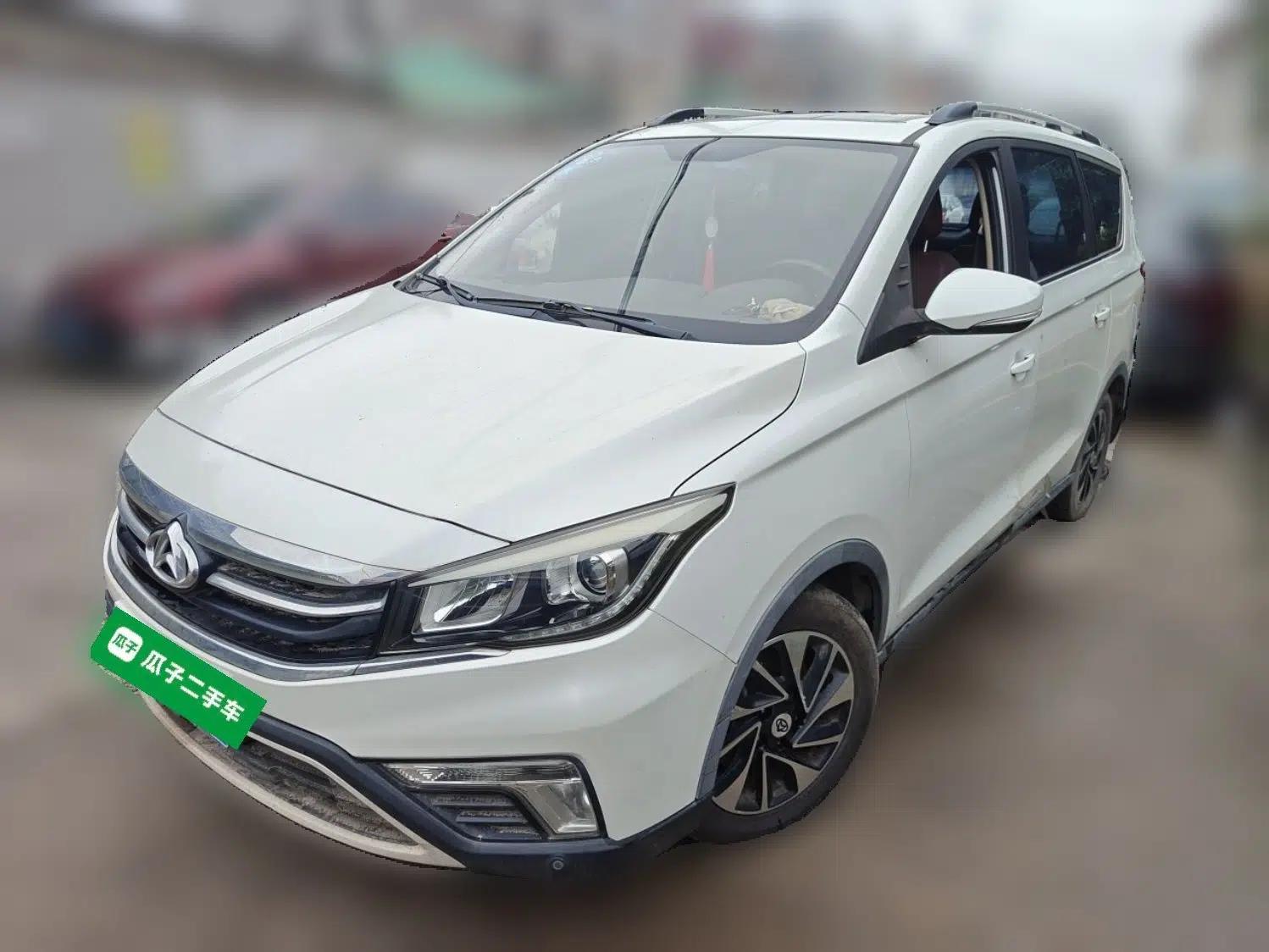 CHANGAN OSHAN A800 2017 1.6L Manual Luxury Model — миниатюра 1
