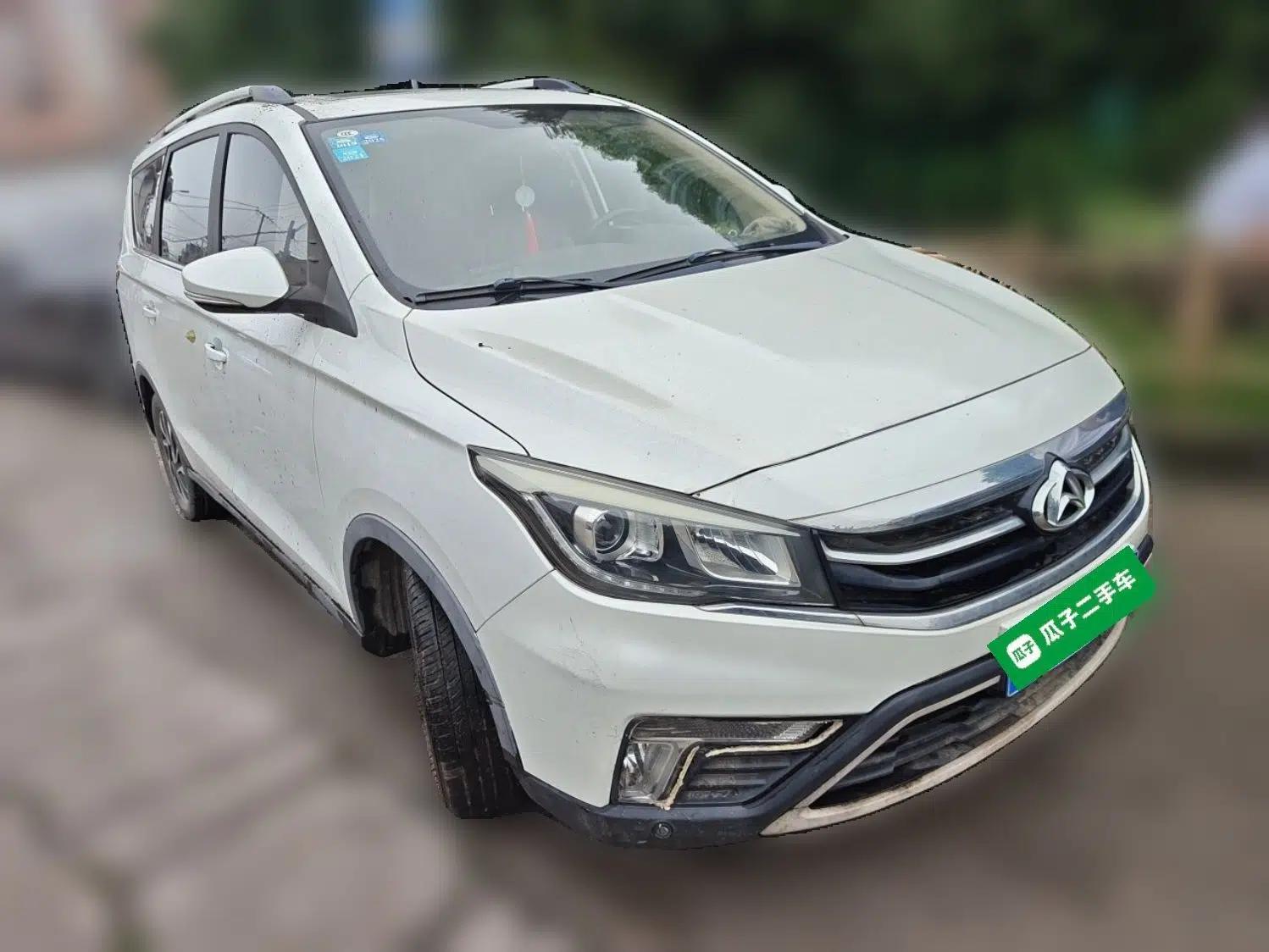 CHANGAN OSHAN A800 2017 1.6L Manual Luxury Model — миниатюра 3
