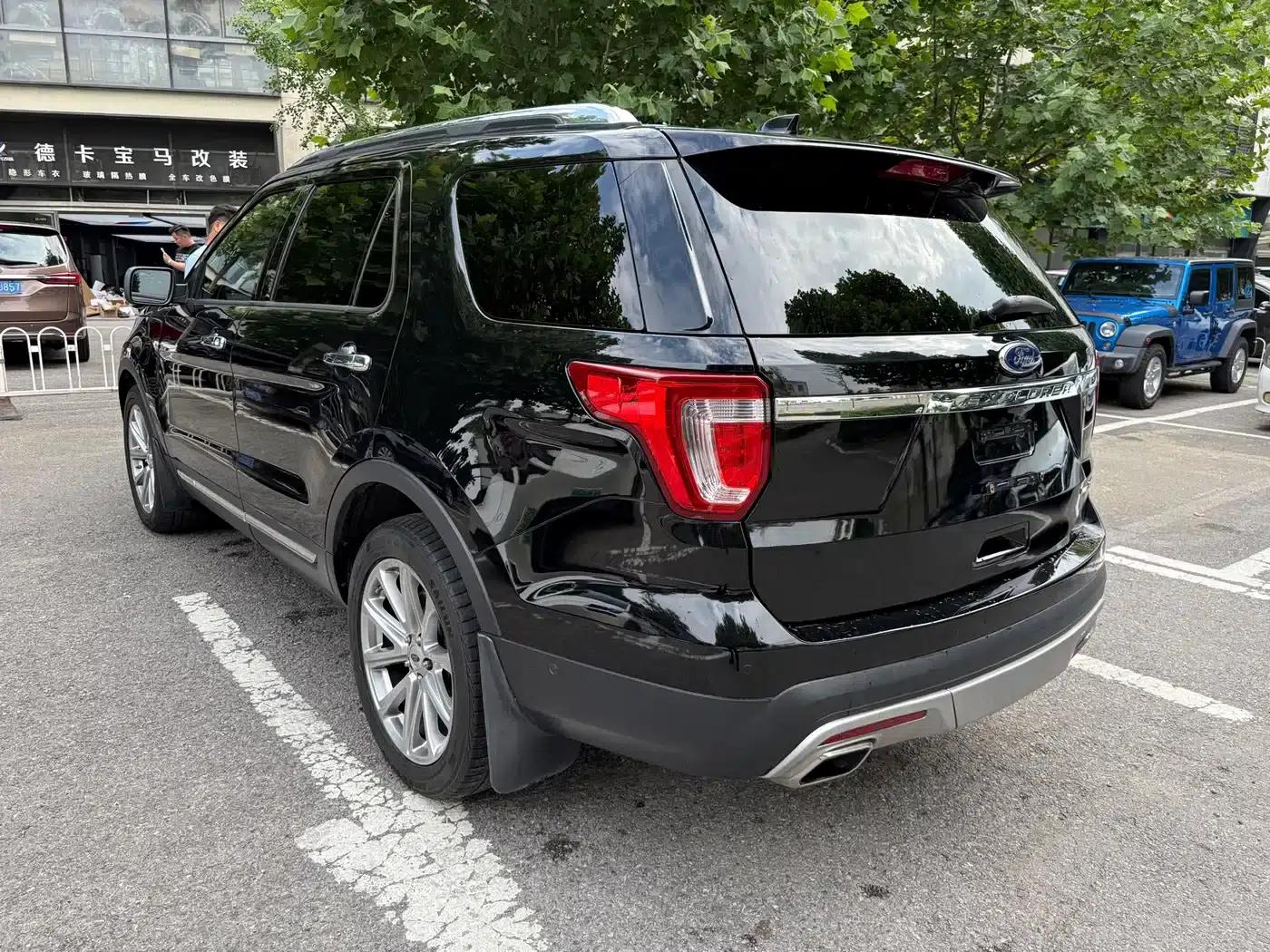 Explorer (Imported) 2017 3.5T Elite Edition — миниатюра 4