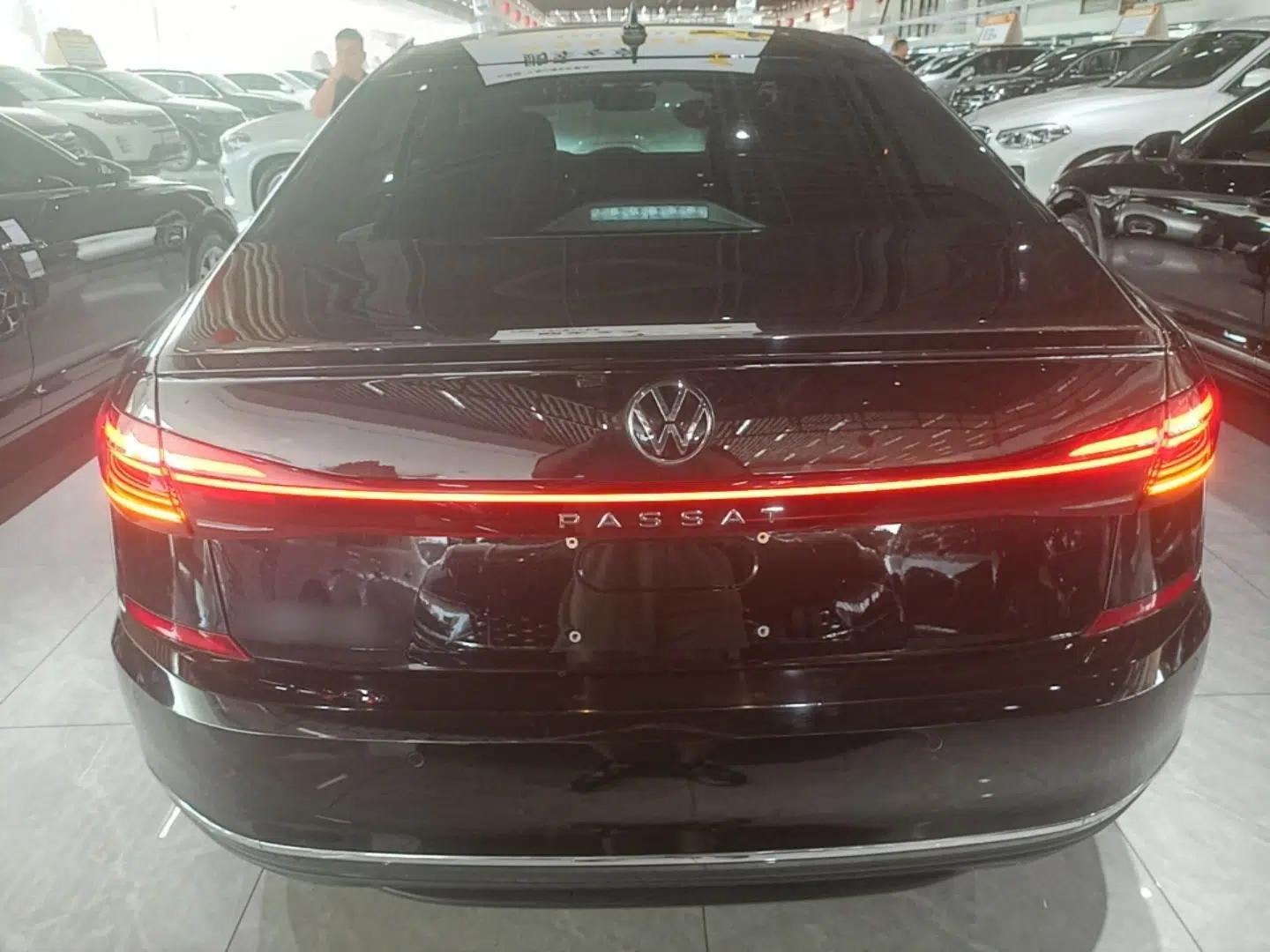 Volkswagen Passat 2025 Outstanding Model 330TSI Starry Elite Edition — миниатюра 5