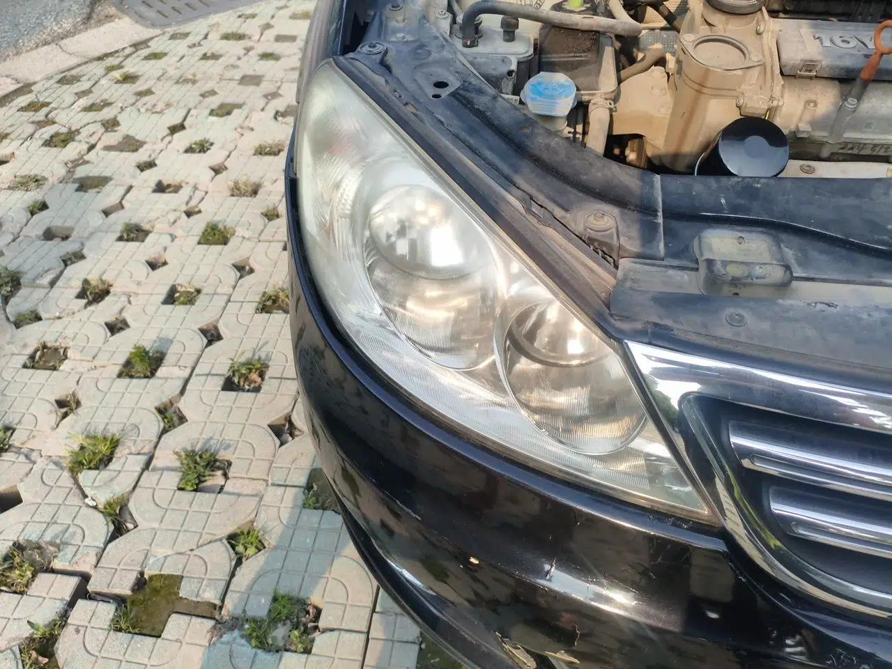 Volkswagen Lavida 2011 1.6L Automatic Premium Edition — миниатюра 7