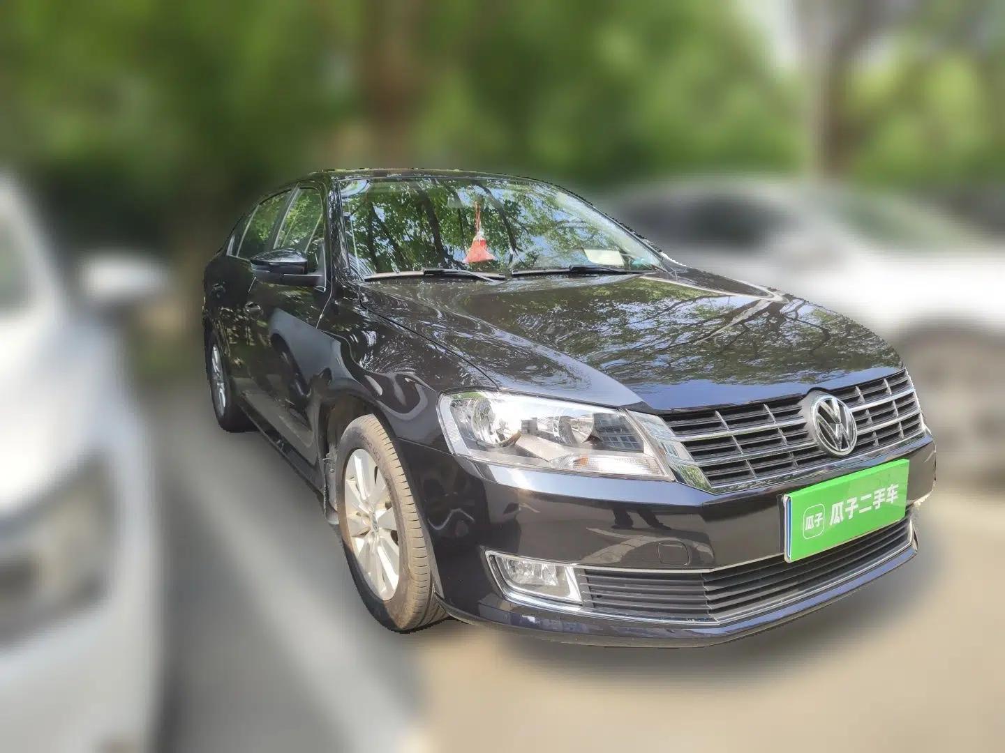 Volkswagen Lavida 2013 Restyled Classic 1.6L Automatic Comfort Edition — миниатюра 3