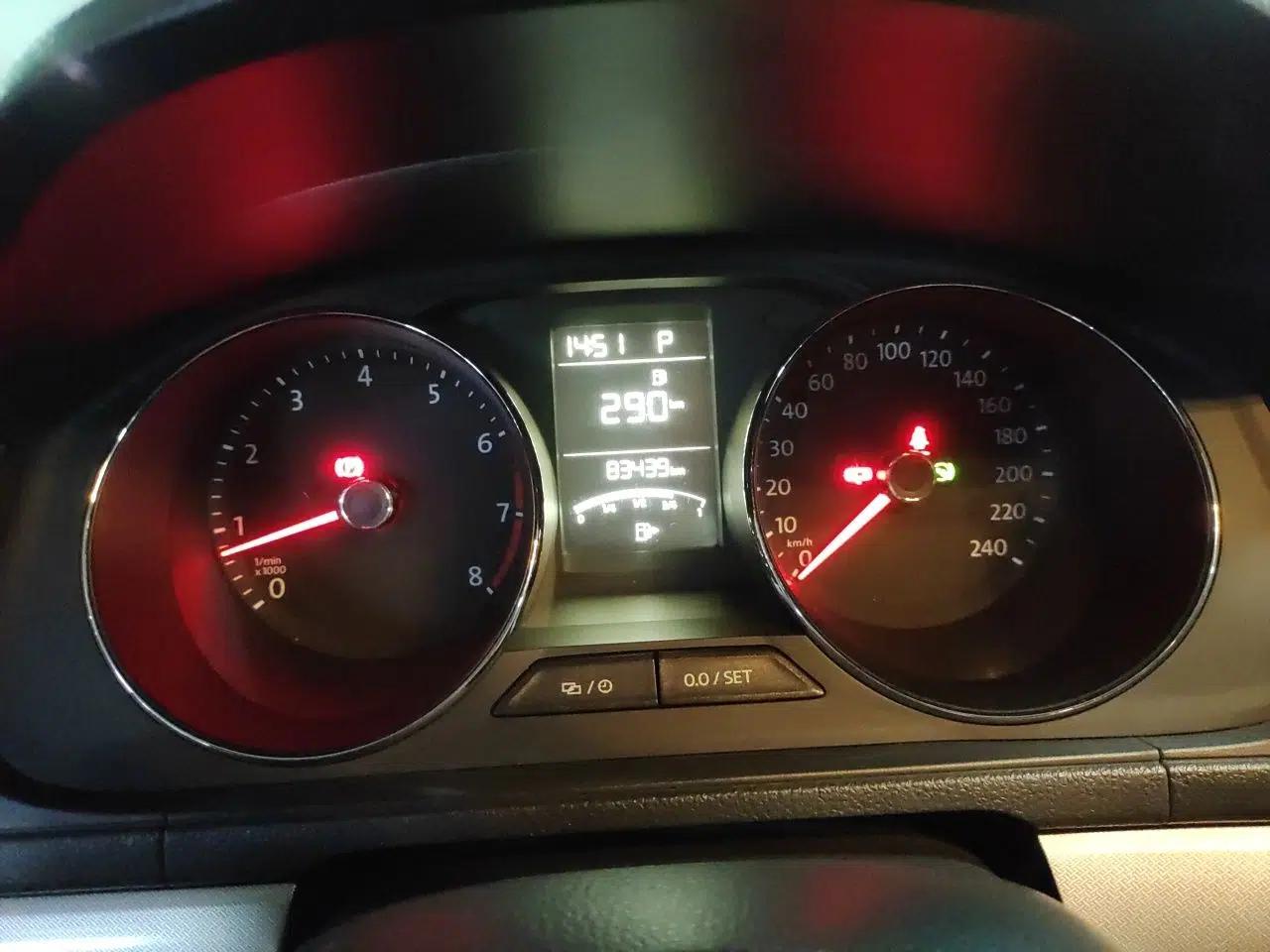 Volkswagen Lavida 2015 230TSI DSG Comfort Edition — миниатюра 11