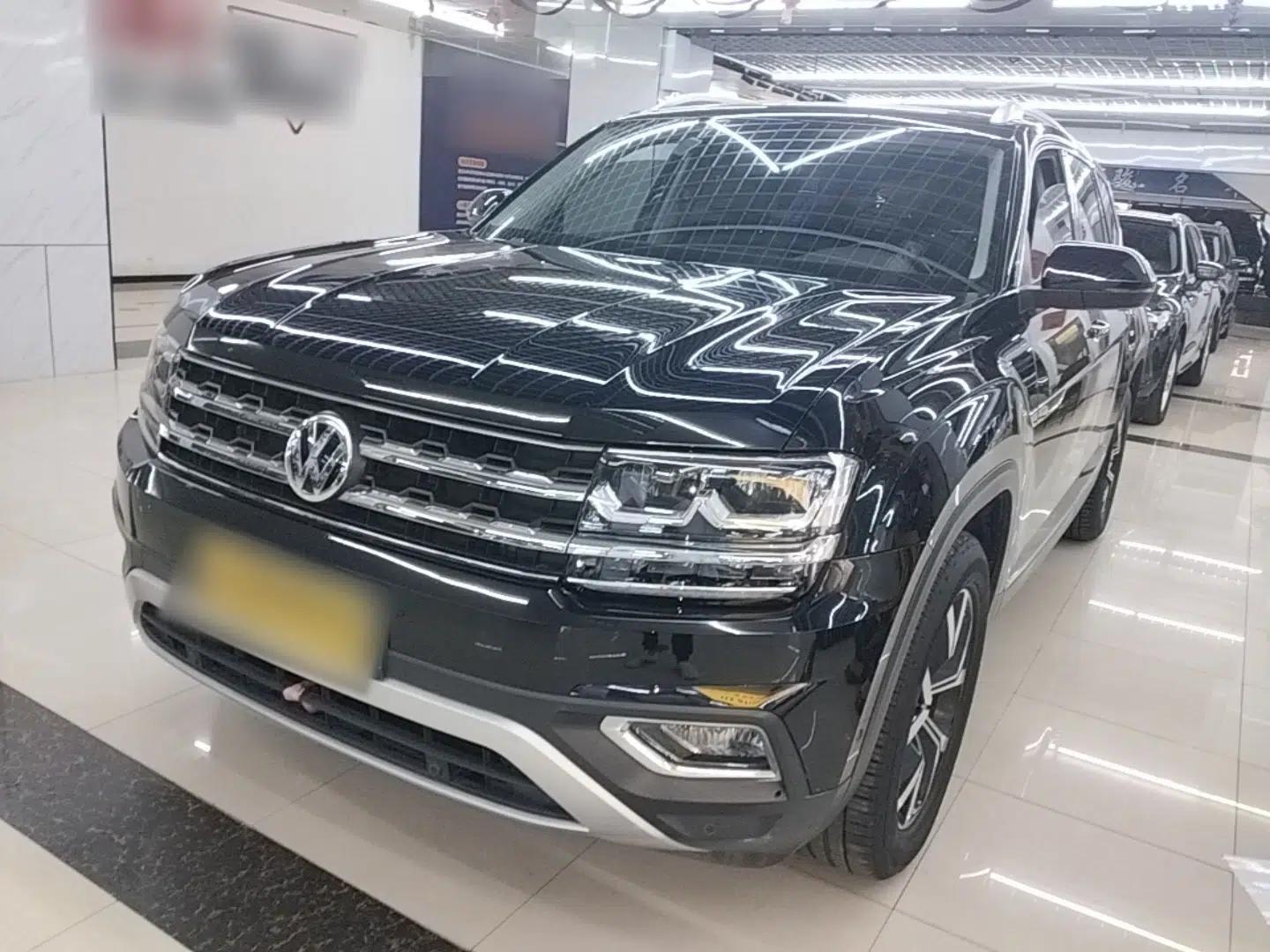 Volkswagen Teramont 2020 330TSI Two-Wheel-Drive Luxury Edition China VI Standard — миниатюра 1