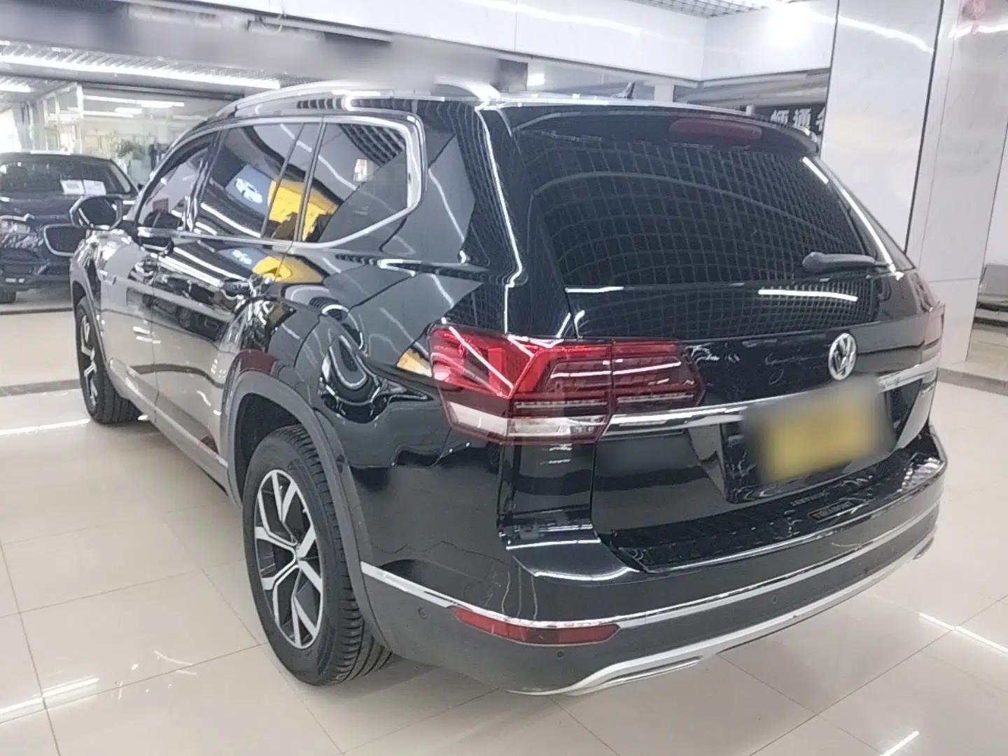 Volkswagen Teramont 2020 330TSI Two-Wheel-Drive Luxury Edition China VI Standard — миниатюра 4