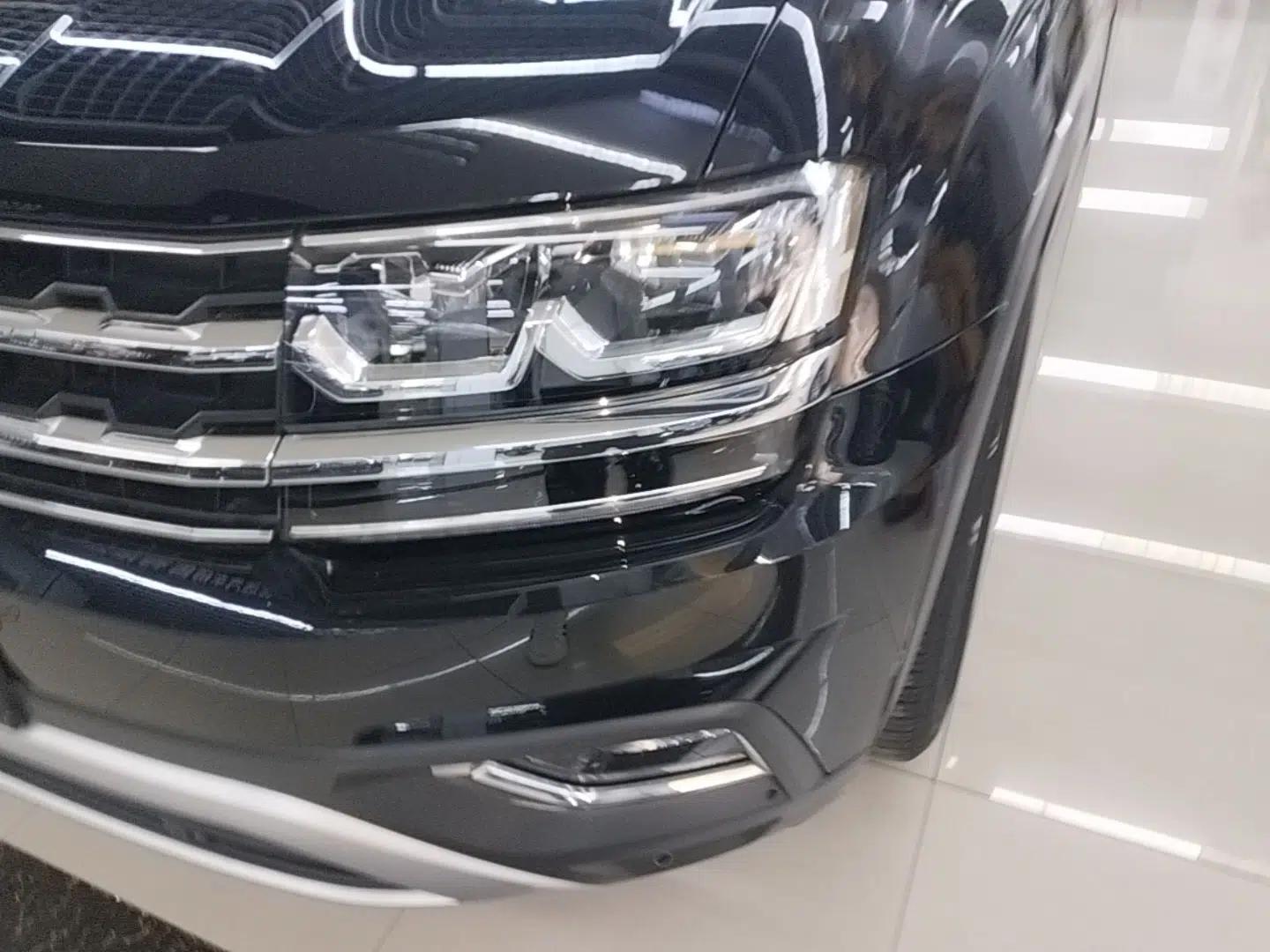 Volkswagen Teramont 2020 330TSI Two-Wheel-Drive Luxury Edition China VI Standard — миниатюра 8