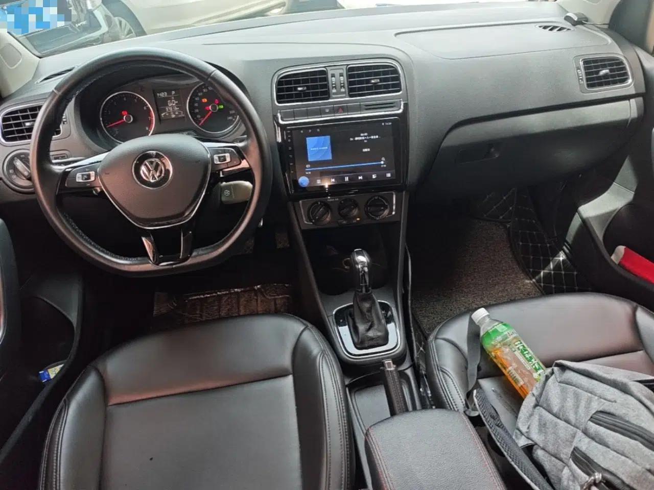 Volkswagen Polo 2016 1.6L Automatic Comfort Model — миниатюра 12