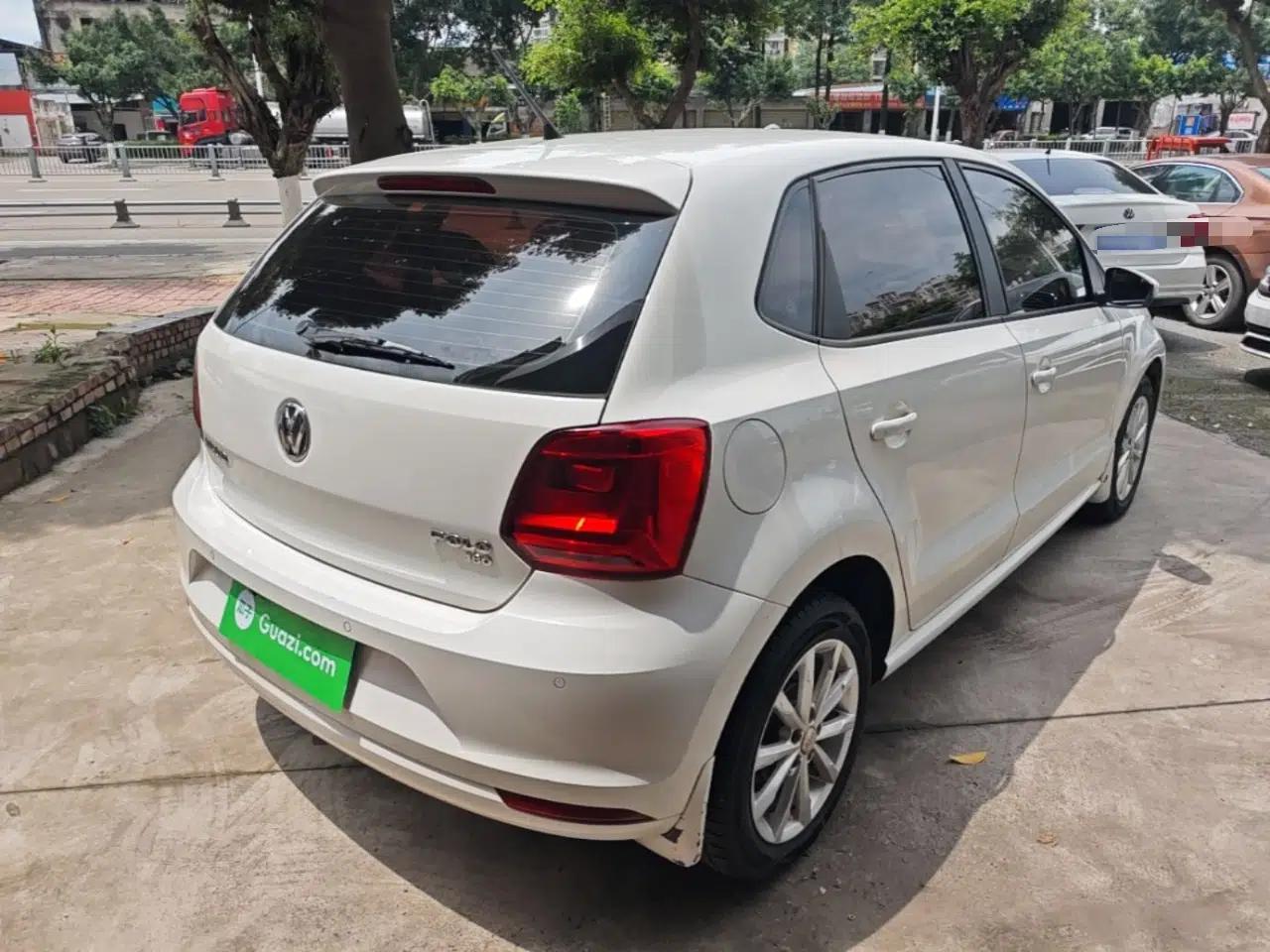 Volkswagen Polo 2016 1.6L Automatic Comfort Model — миниатюра 6