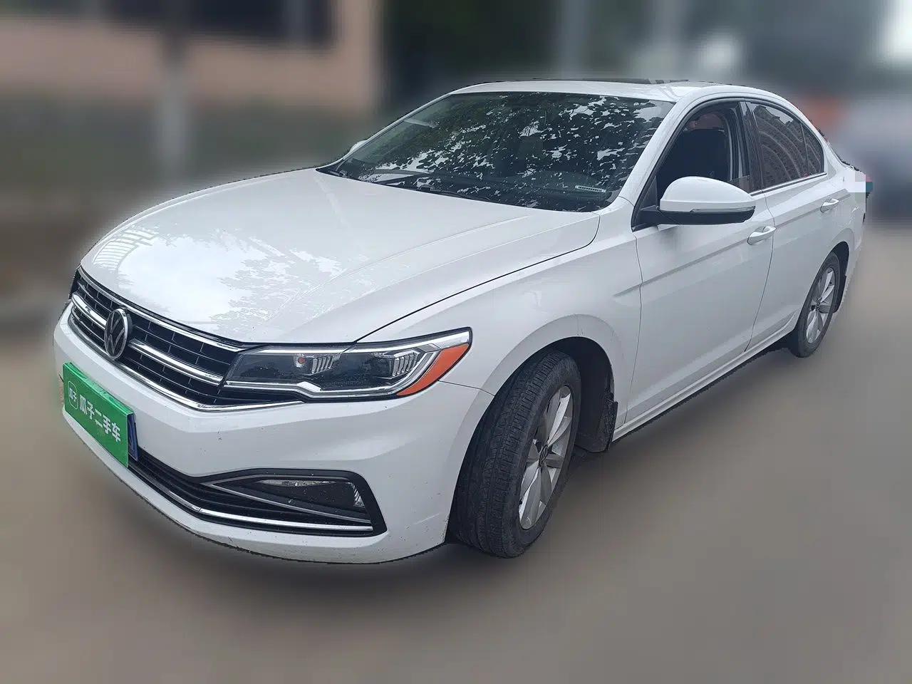 Volkswagen Bora 2020 1.5L Automatic Comfort Model — миниатюра 1
