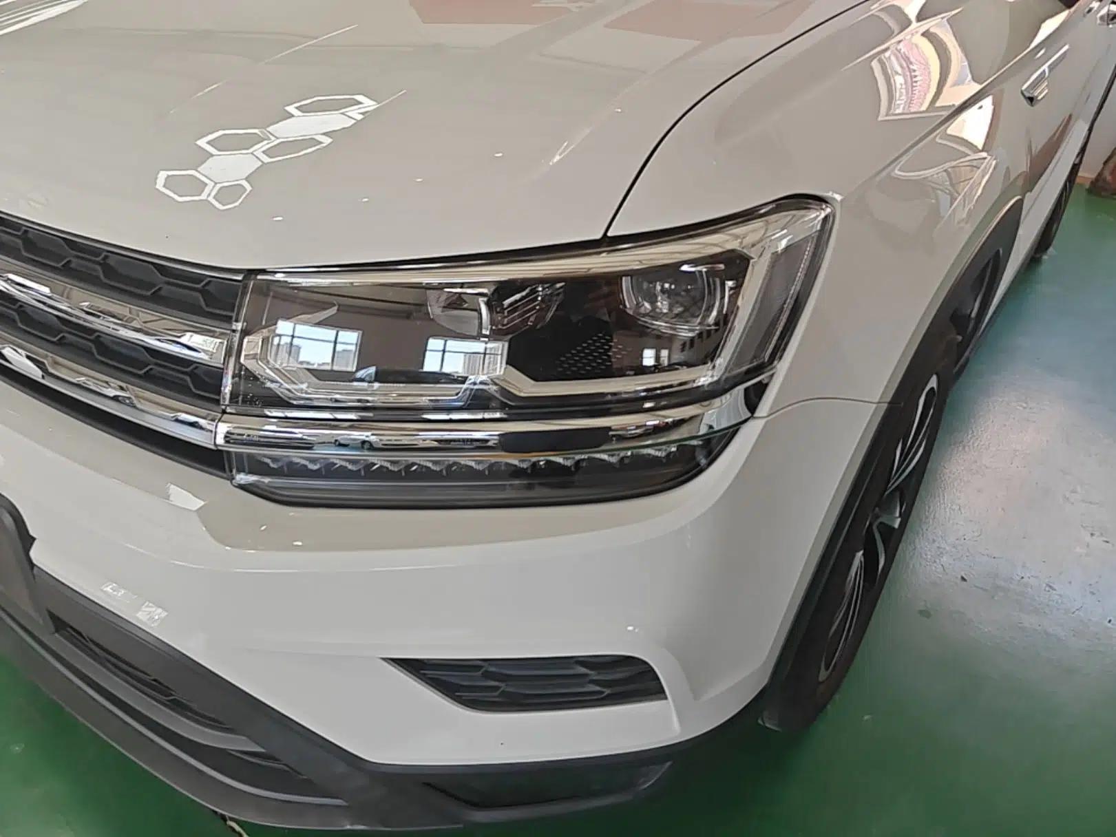 Volkswagen Tharu 2019 280TSI Two-Wheel Drive Luxury Version China VI Standard — миниатюра 8