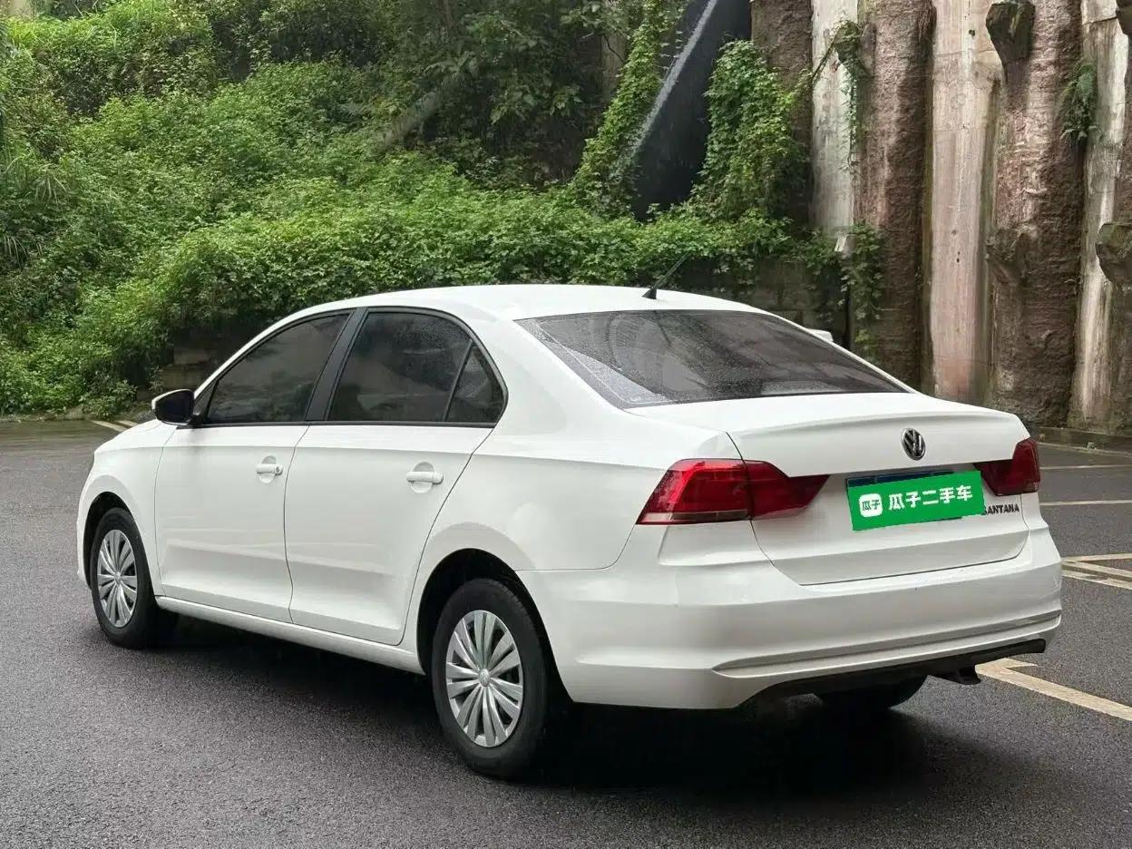 Volkswagen Santana 2016 1.4L Manual Fashion Edition — миниатюра 4