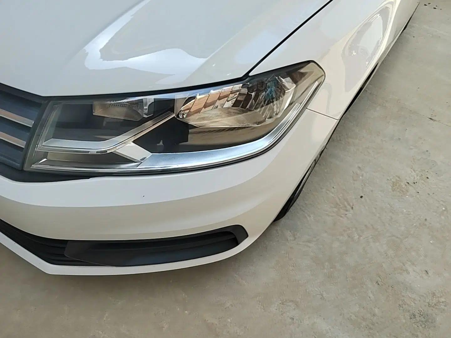 Volkswagen Santana 2021 1.5L Manual Fashion Edition — миниатюра 8