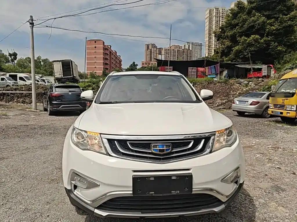 Geely Boyue 2016 2.0L Manual Smart Connect Edition — миниатюра 3