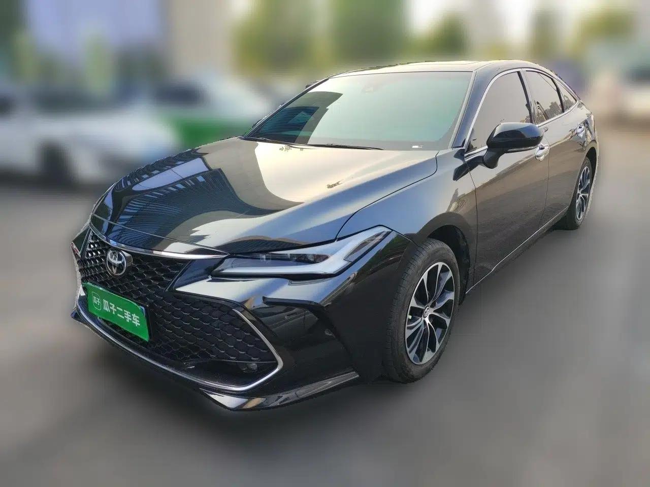 Toyota Avalon 2023 2.5L Luxury Edition — миниатюра 1