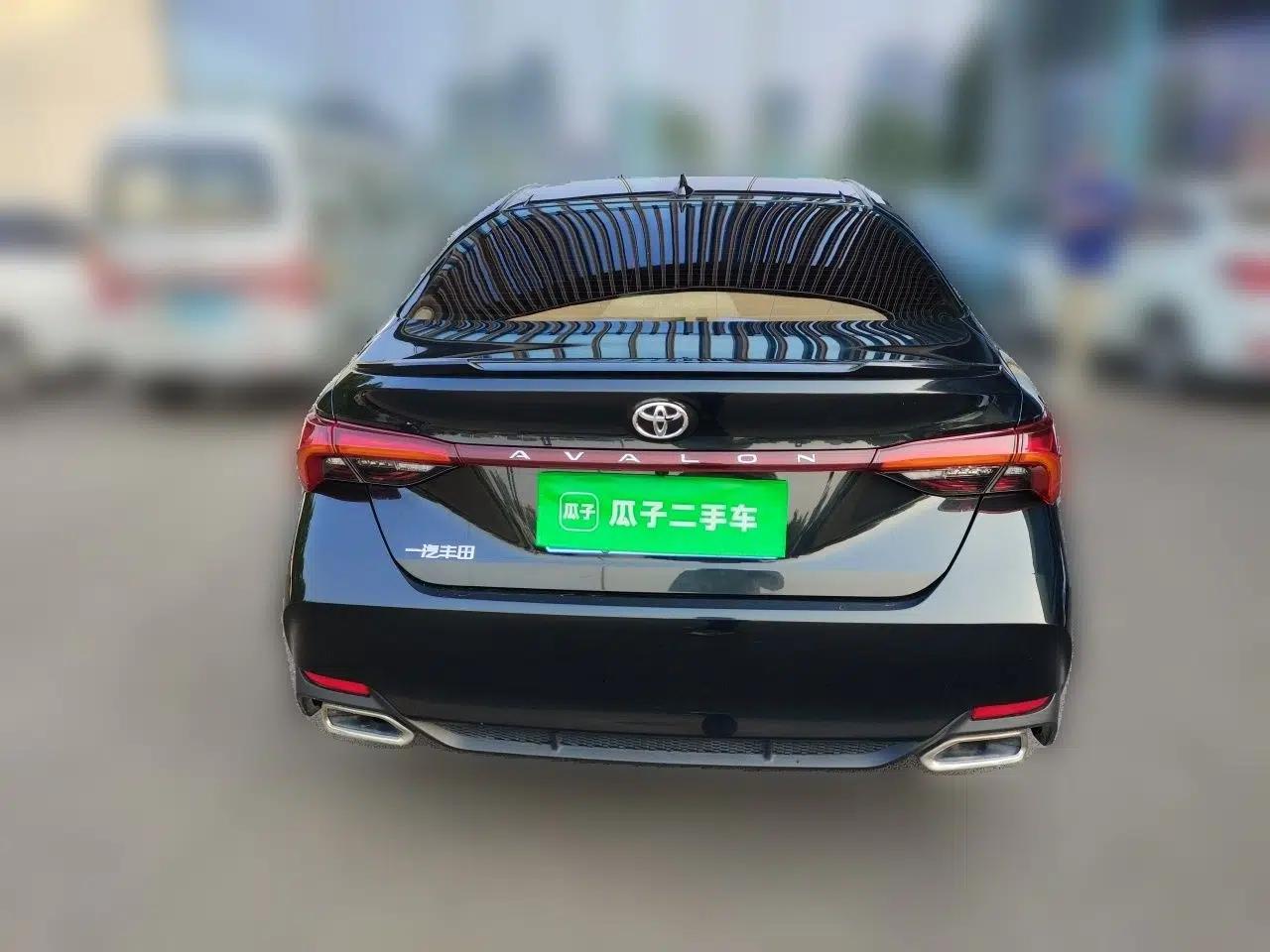 Toyota Avalon 2023 2.5L Luxury Edition — миниатюра 5