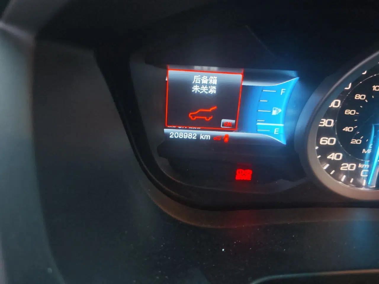 Ford Explorer 2013 3.5L Deluxe Model — миниатюра 12