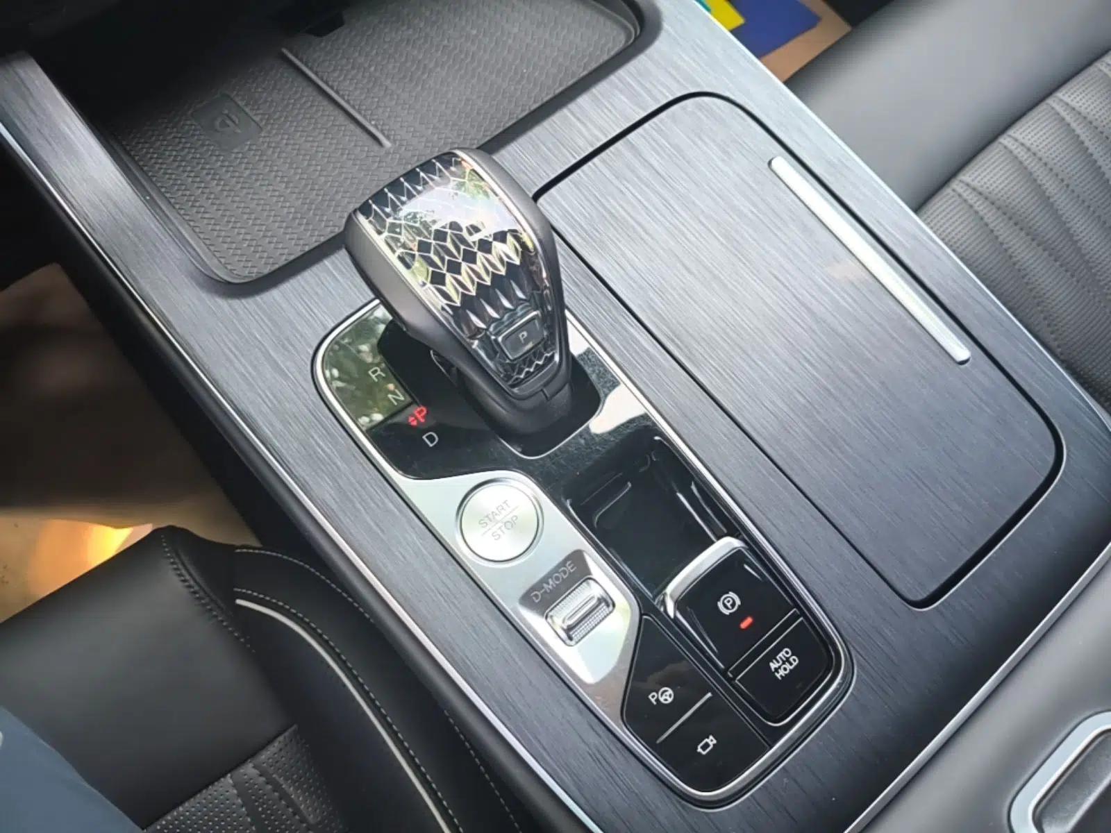 GAC Trumpchi GS8 2022 LINGHANG Series 2.0 TGDI Two-Wheel-Drive Luxury Edition (7 Seats) — миниатюра 21