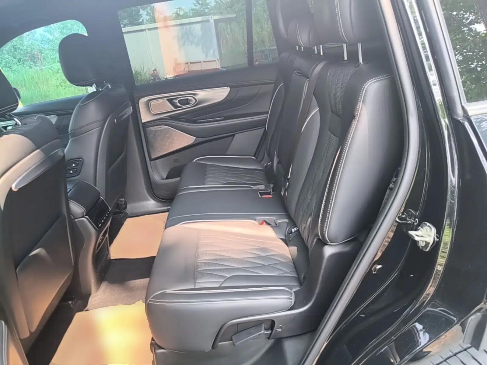 GAC Trumpchi GS8 2022 LINGHANG Series 2.0 TGDI Two-Wheel-Drive Luxury Edition (7 Seats) — миниатюра 25