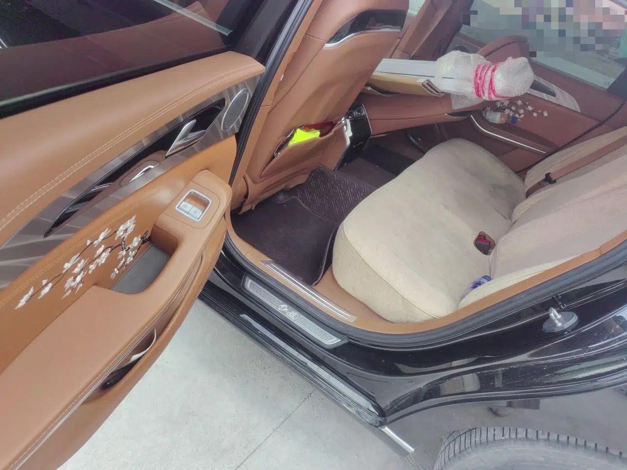 Hongqi H9 2020 2.0T Smart Connect Flagship Edition — миниатюра 17