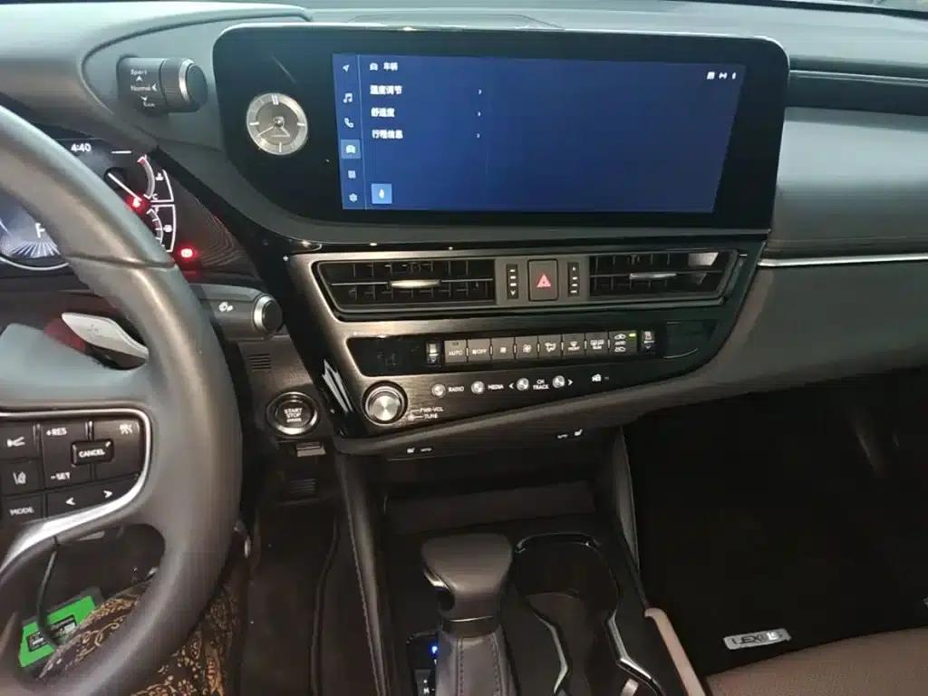 Lexus ES 2022 200 Premium Edition — миниатюра 13