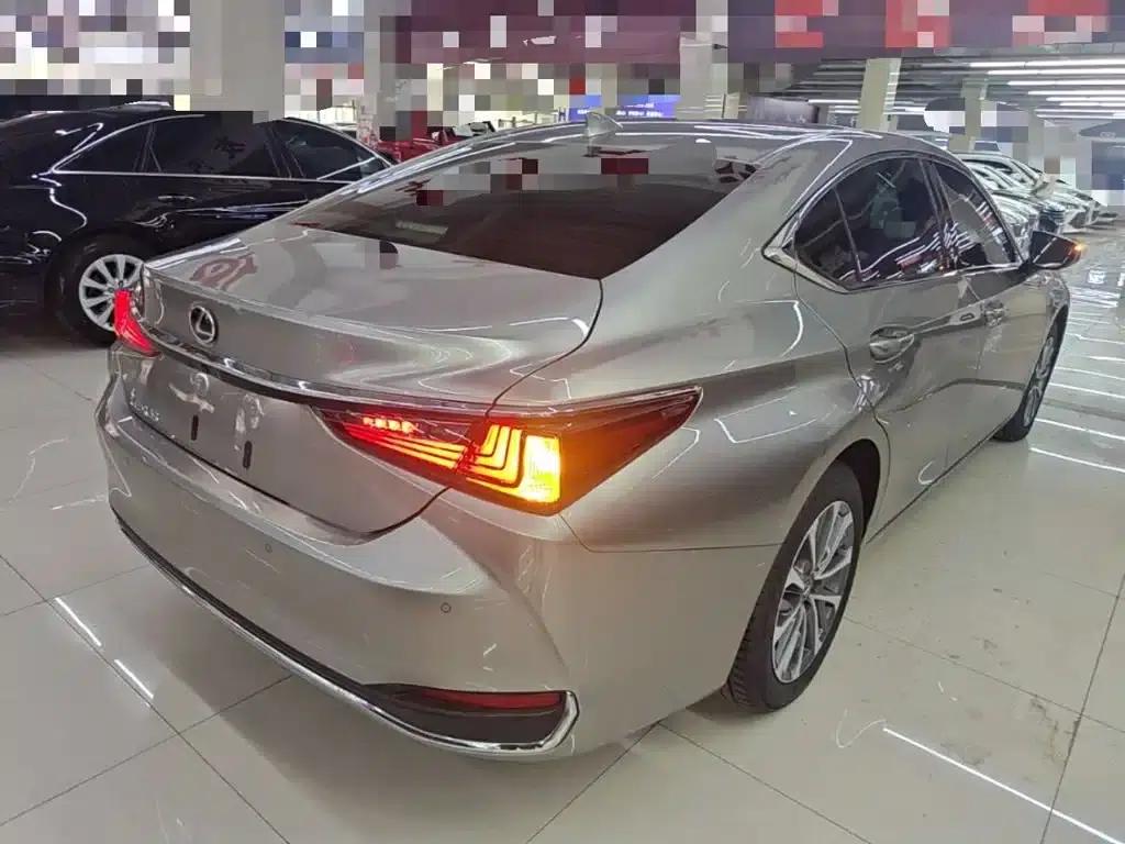Lexus ES 2022 200 Premium Edition — миниатюра 7