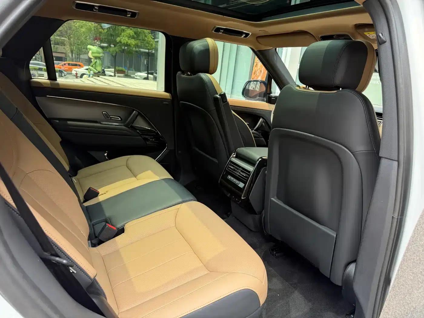 2023 Range Rover Sport 400PS Dynamic SE — миниатюра 13