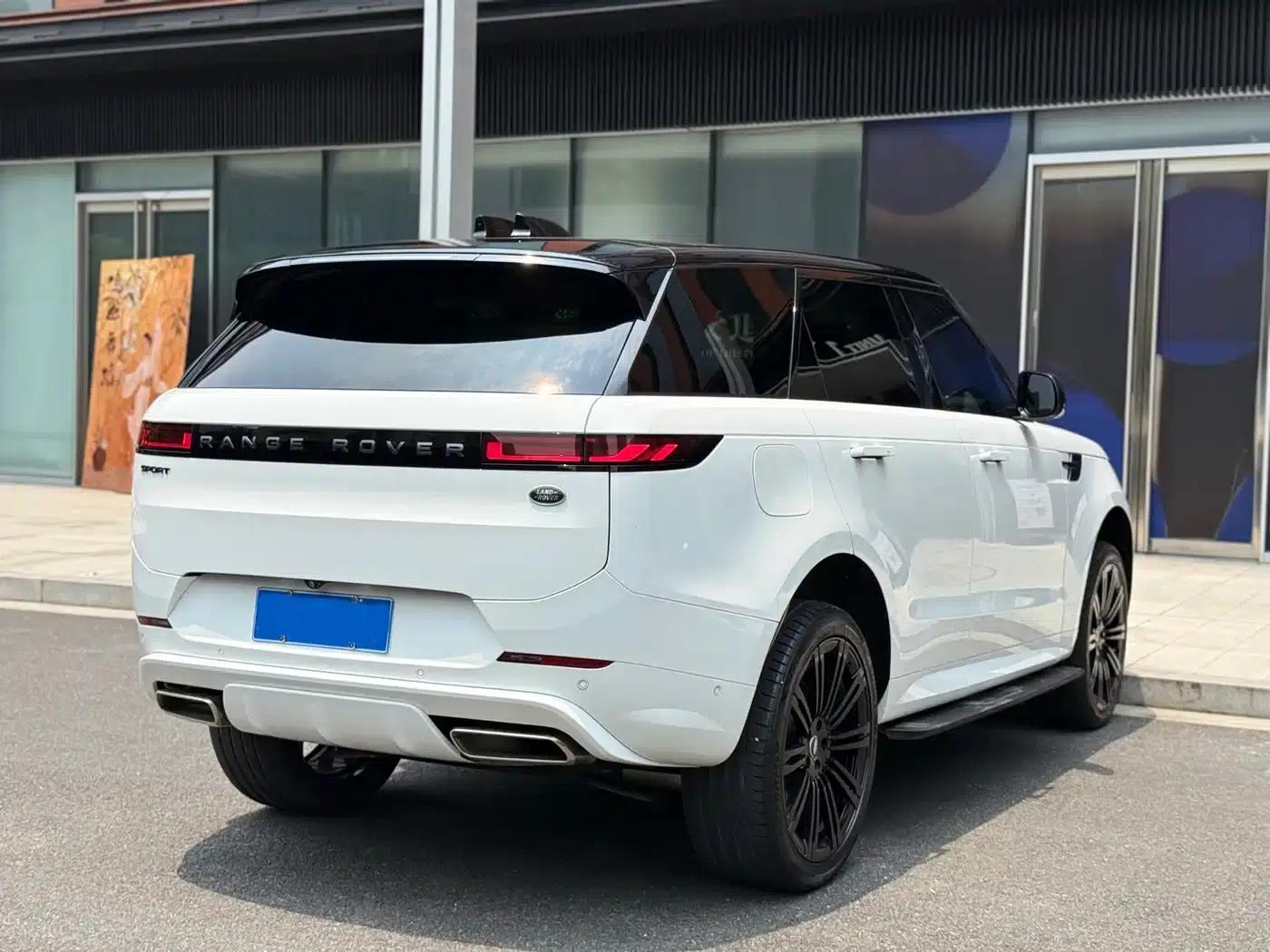 2023 Range Rover Sport 400PS Dynamic SE — миниатюра 3