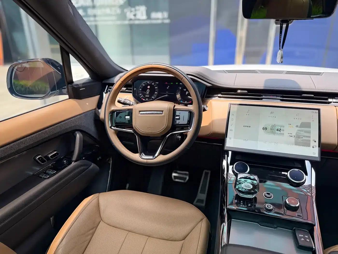 2023 Range Rover Sport 400PS Dynamic SE — миниатюра 8