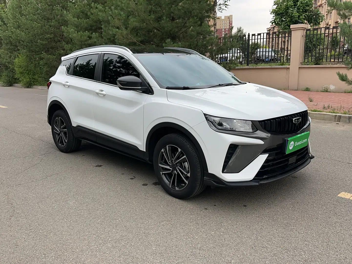 Geely Auto Coolray 2023 1.5T DCT Platinum Edition — миниатюра 3