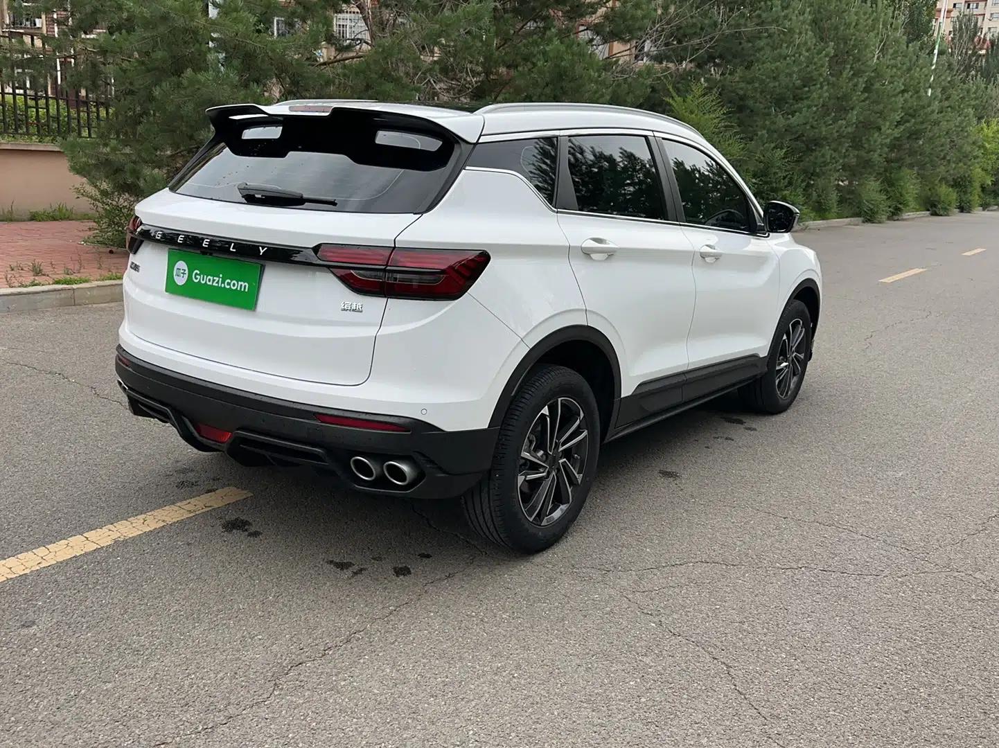 Geely Auto Coolray 2023 1.5T DCT Platinum Edition — миниатюра 5