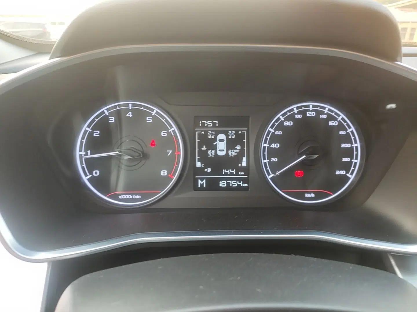 Geely Auto Coolray 2020 240T Manual Archer — миниатюра 20